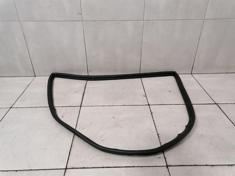 Ferrari 360 1999-2005 Ferrari 360 F131 Front Lid Seal 65850000 Case Hooded Gasket