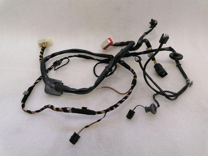 Porsche 911 (996) Porsche 911 996 Front Wiring Loom 99662231315 Front Wiring Harness Body type: Coupe
Fuel: Petrol