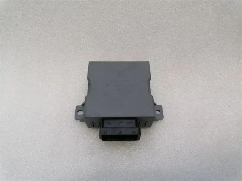 Porsche 911 (996) Porsche 911 996 electronic module 99661511300 control unit rain Body type: Coupe
Fuel: Petrol