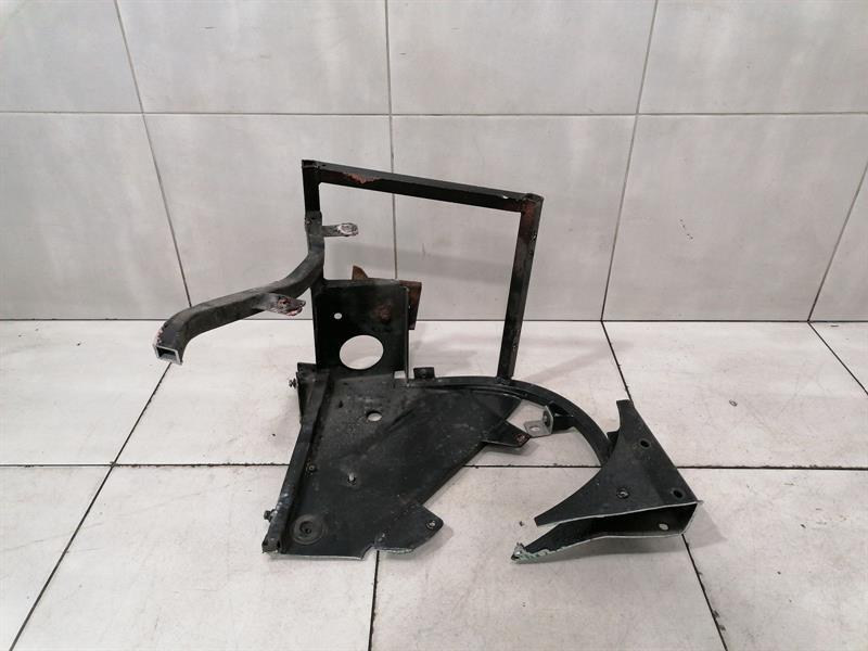 Ferrari 360 1999-2005 Ferrari 360 F131 Right Radiator Carrier 65940700 Kuhler Holder Right