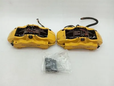 Porsche 911 997 Zacisk hamulcowy 99735143192 Zestaw przednich zacisków hamulcowych PCCB GT2 GT3