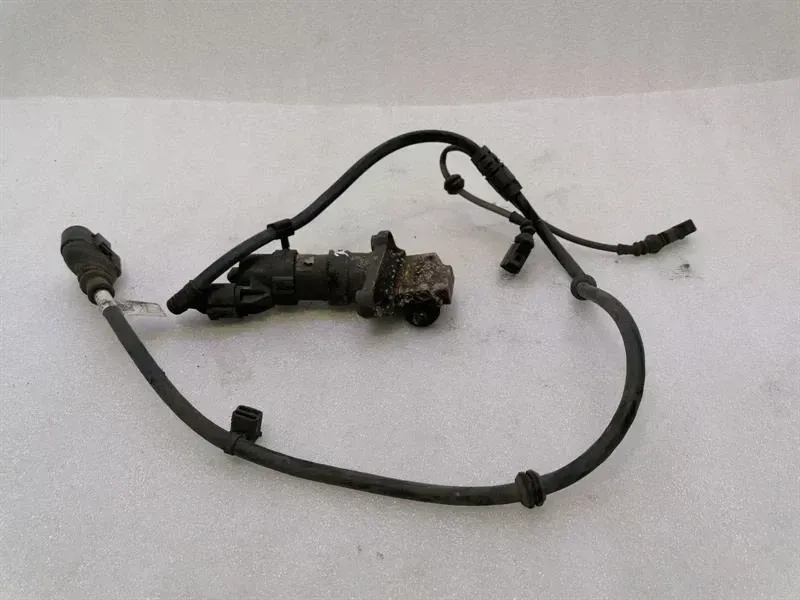Porsche Boxster (981) Porsche Cayman 981 Park Brake Engine 97035209105 Actuator Park Brake RE RIGHT Body type: Coupe
Fuel: Petrol