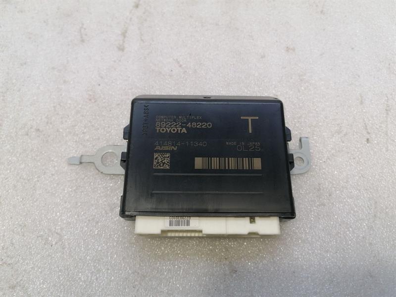 Lexus RX Lexus RX RX450h AL20 Electronic module 89222-48220 ECU Body type: SUV
Fuel: Hybrid