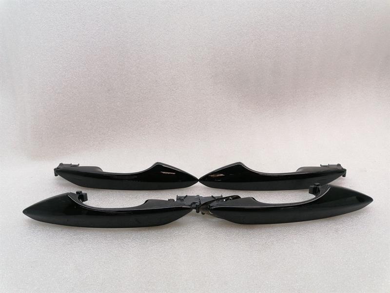 Lexus RX Lexus RX RX450h AL20 door handle set 69220-48070 door handle set Body type: SUV
Fuel: Hybrid