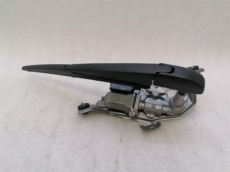Lexus RX LEXUS RX RX450h AL20 Rear Wiper Motor 85130-48090 Wiper Motor Rear Body type: SUV
Fuel: Hybrid