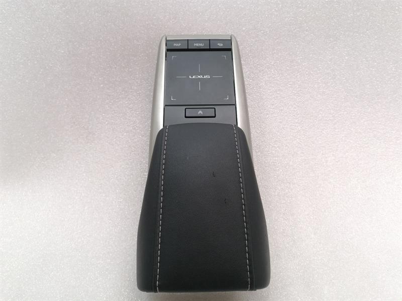 Lexus RX LEXUS RX RX450h AL20 Switch 84780-48240 Switch TOUCHPAD Armrest Body type: SUV
Fuel: Hybrid