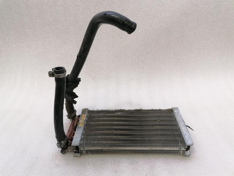 Ferrari F355 Ferrari F355 F129 Spider Heater Matrix 65353400 Heat Exchanger Heater Cooler Body type: Convertible
Fuel: Petrol