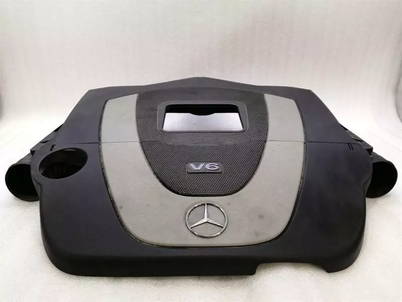 Mercedes-Benz A (W169) Mercedes SL R230 V6 Airbox A2730900901 Air Filter Box Body type: Convertible
Fuel: Petrol