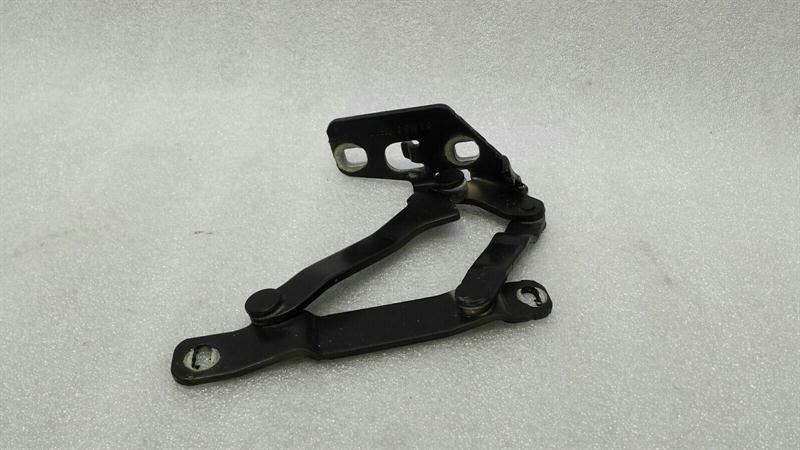 Porsche Boxster (987) Porsche Boxster 987 facelift boat hinge 98751215102 tailgate hinge