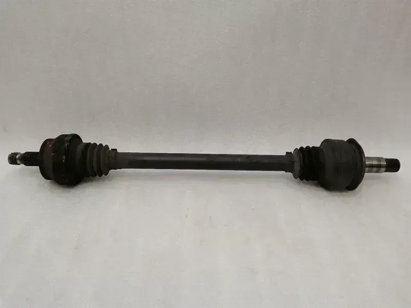Mercedes-Benz A (W169) Mercedes R230 SL350 M272 Drive Shaft A2303507610 Drive Shaft Rear Left Body type: Convertible
Fuel: Petrol