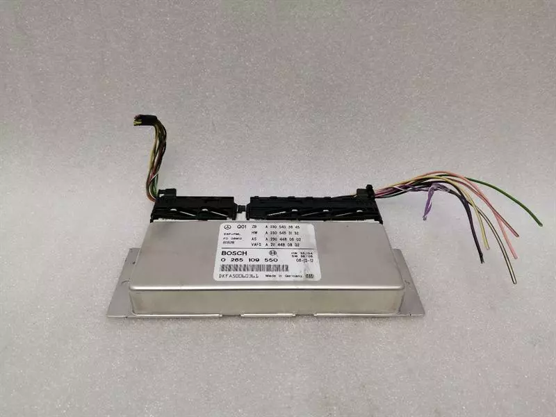 Mercedes-Benz A (W169) Mercedes SL R230 electronic module A2305403845 control unit ESP + PML Body type: Convertible
Fuel: Petrol
