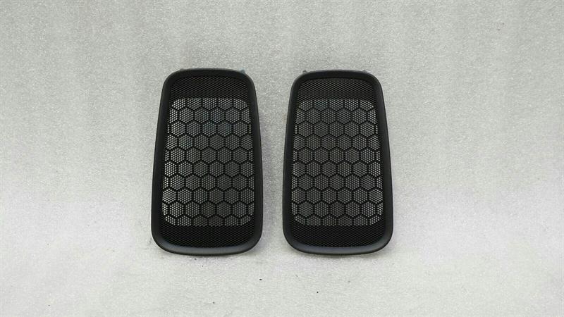 Porsche Boxster (987) Porsche Boxster 987 Speaker Trim Covers 98155103702 Speaker Bezel