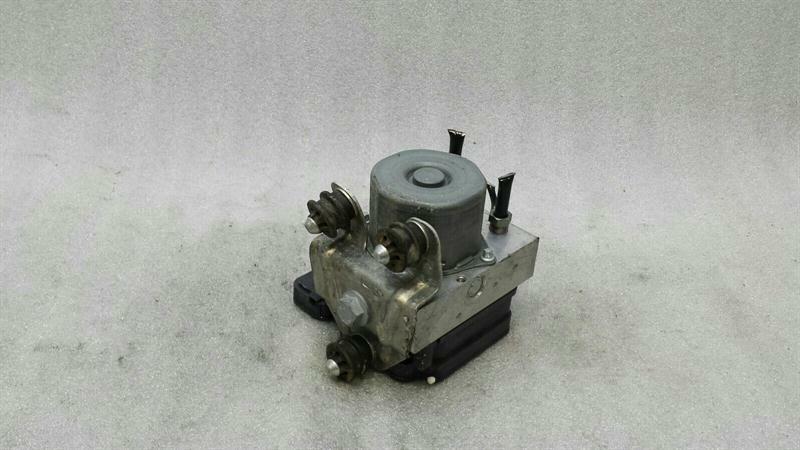 Porsche Boxster (981) Porsche Boxster 981 A.B.S Pump 98185575501 ABS Pump Hydraulic Block Body type: Convertible
Fuel: Petrol