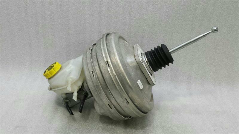 Porsche Boxster (981) Porsche Boxster 981 Brake Servo 98135502527 Brake Booster Body type: Convertible
Fuel: Petrol