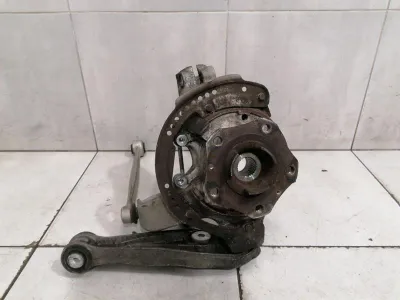 Porsche Boxster 981 prawa tylna piasta 98133115807 obudowa łożyska koła tylna prawa