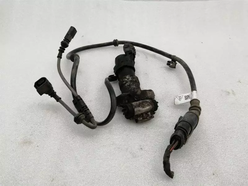 Porsche Boxster (981) Porsche Boxster 981 Park Brake Engine 97035209105 Actuator Parking Brake