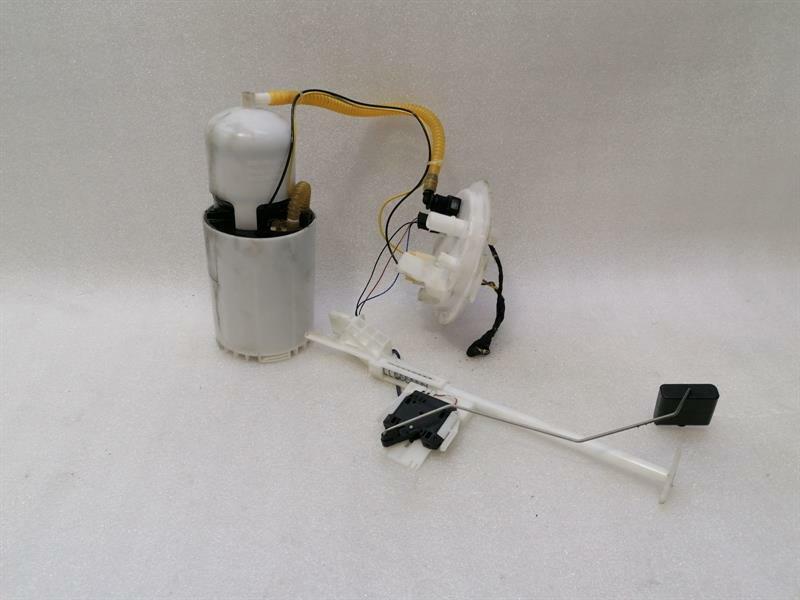 Porsche Boxster (981) Porsche Boxster 981 Fuel Pump Electric 99120142100 Fuel Pump
