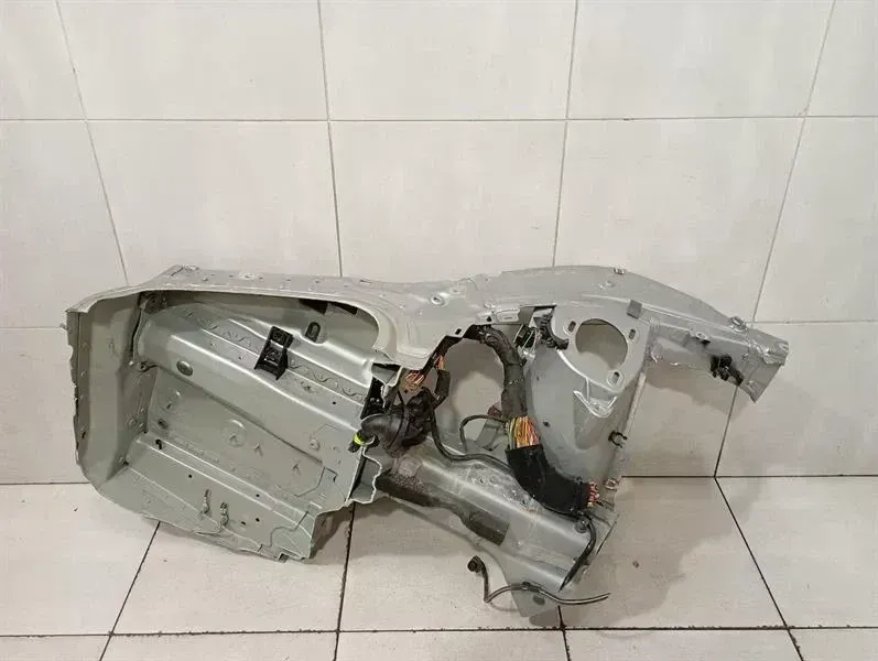 Porsche Boxster (981) Porsche Cayman 981 Right Front Chassis Leg 99150139201 Right Front Wheel Arch