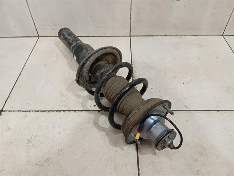 Porsche Boxster (981) Porsche Cayman 981 Shock Absorber Rear 98133303519 Shock Absorber Rear PASM Body type: Coupe
Fuel: Petrol