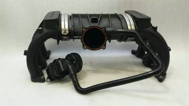 Porsche 911 (991) Inlet Manifold Porsche 911 991 3.4 Inlet Manifold 9A111012100 ...