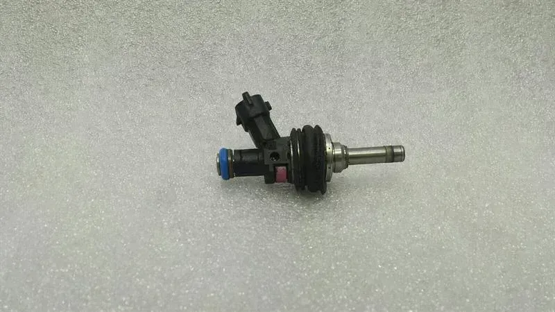 Porsche 911 (991) Porsche 911 991 Injector 9A111022900 Fuel Injector 3.4 Body type: Coupe
Fuel: Petrol