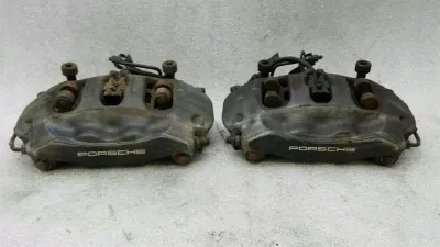 Porsche 911 991 Aizmugurējo bremžu suportu komplekts 99135242201 Aizmugurējo bremžu suportu komplekts