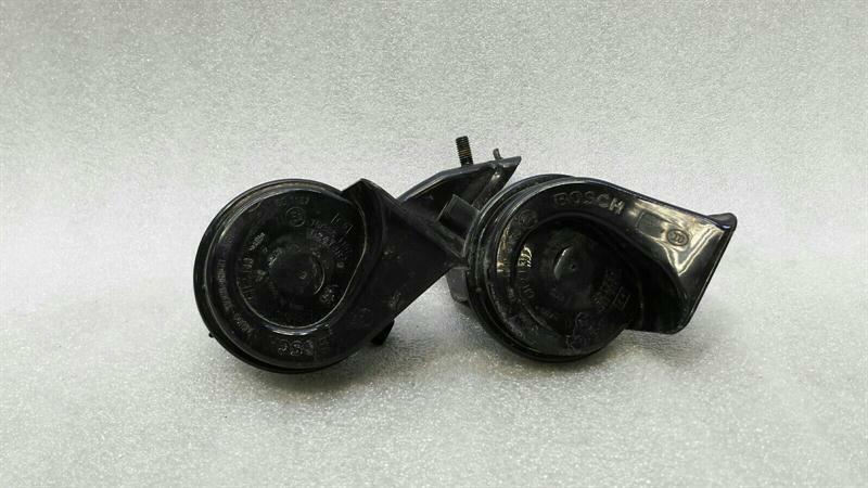 Porsche Boxster (987) звуковой сигнал Porsche Boxster Cayman 987 Horn 99763520601 Hor...
