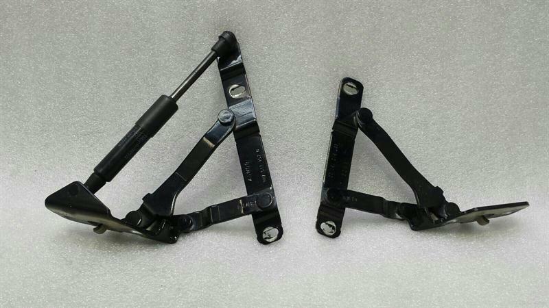 Porsche Boxster (987) Boot Hinge Porsche Boxster 987 boat hinge 98751215102 tail...