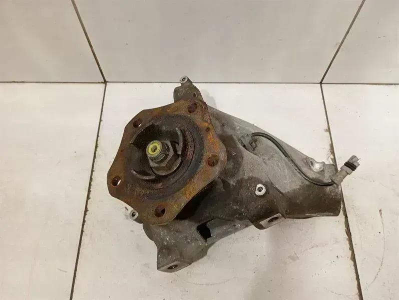 Porsche Boxster (987) Porsche Cayman 987 Left Front Hub 99734115725 Wheel Bearing Case Front Left Body type: Coupe
Fuel: Petrol