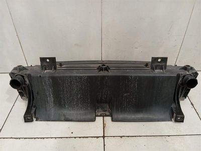 Porsche Cayman 987 ūdens radiators 99710603702 ūdens dzesētāja dzesētājs