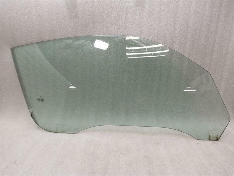 Porsche Boxster (987) Porsche Cayman 987 right front door glass 98754251208 door window front right