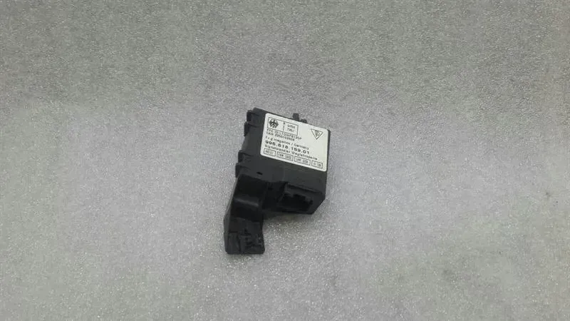 Porsche 911 (996) Porsche 911 996 Steering Module 99661815901 Steering Wheel Control Unit Body type: Coupe
Fuel: Petrol