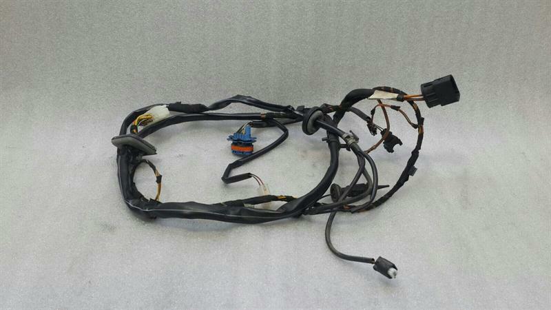 Porsche 911 (996) Porsche 911 996 Front Left Wiring 99661230320 Harness Front Left Body type: Convertible
Fuel: Petrol