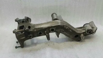 Porsche 911 996 Vänster Hjälpram Bak 99633105502 Axelram Bakaxel Vänster