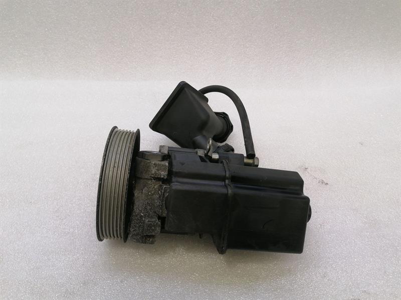 Porsche Boxster (987) Porsche Boxster 987 Power Steering Pump 99631405002 Power Steering Pump