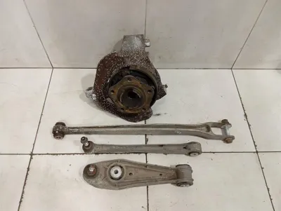 Boîtier de roulement de roue arrière droit Porsche Boxster 987 98733165806