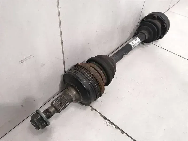 Porsche 911 (996) Porsche 911 996 drive shaft rear right 99633202404 rear right drive shaft