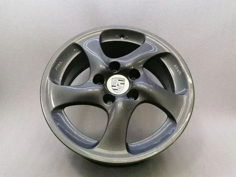 Porsche 911 (996) Porsche 911 996 Alloy Wheel 99636213406 Turbo Look II 7.5J x 18 ET50 Alloy Wheel Body type: Coupe
Fuel: Petrol