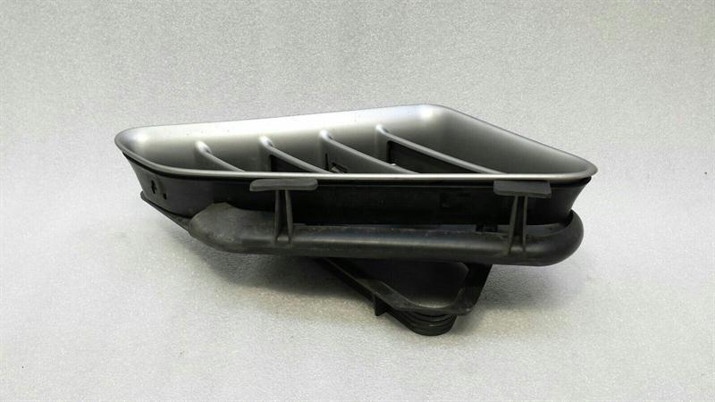 Porsche Boxster (987) Porsche Boxster 987 left wing grille 98750474901 fender grille left