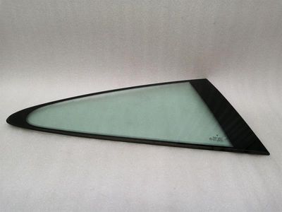 Porsche 911 997 right rear quarter glass 99754311205 door window 1/4 rear right