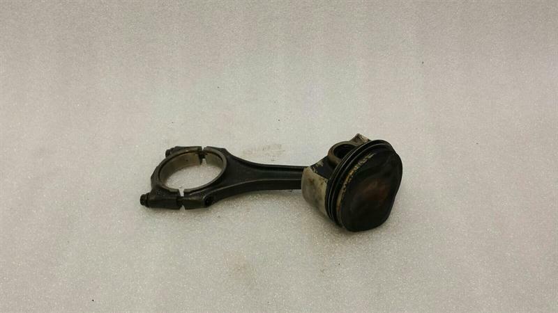 Audi A7 (4G) Audi A7 4G A6 4F Piston Conrod 06E107065CL Piston CGX 3.0 TFSI Body type: Saloon
Fuel: Gas