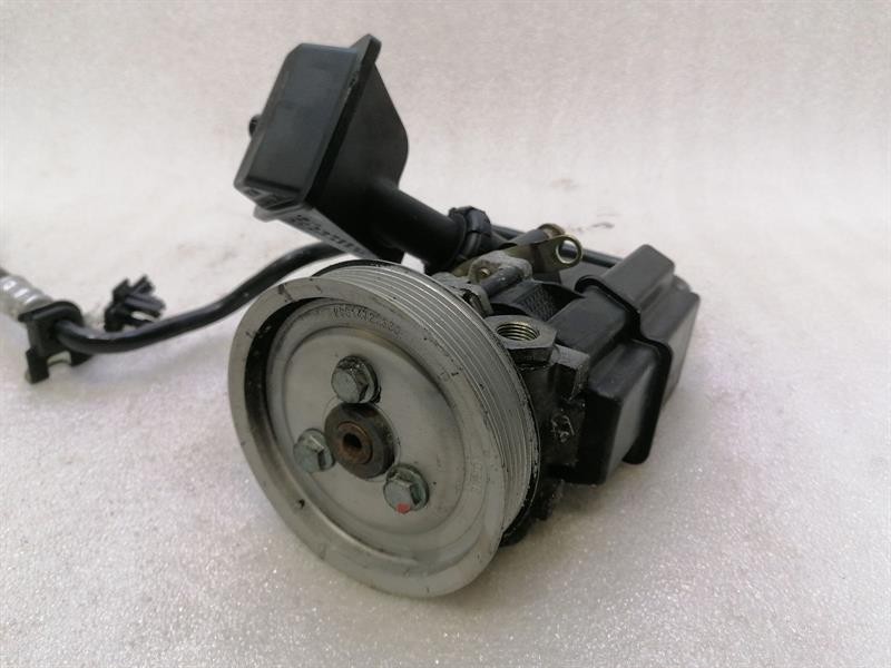 Porsche Boxster (986) насос усилителя рулевого управления Porsche Boxster 986 Power Steering Pump 9963140...