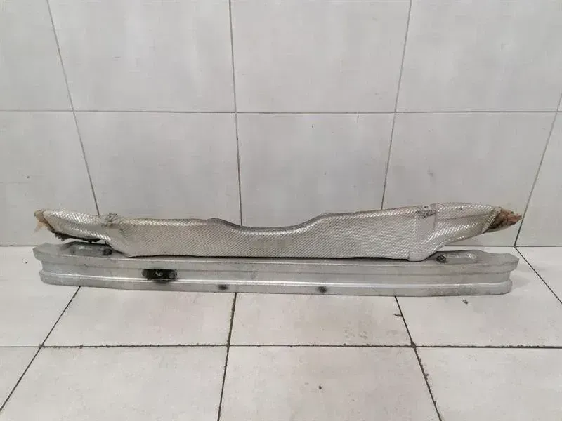 Porsche Boxster (986) задний бампер, штифт Porsche Boxster 986 rear bumper beam 9865050210...
