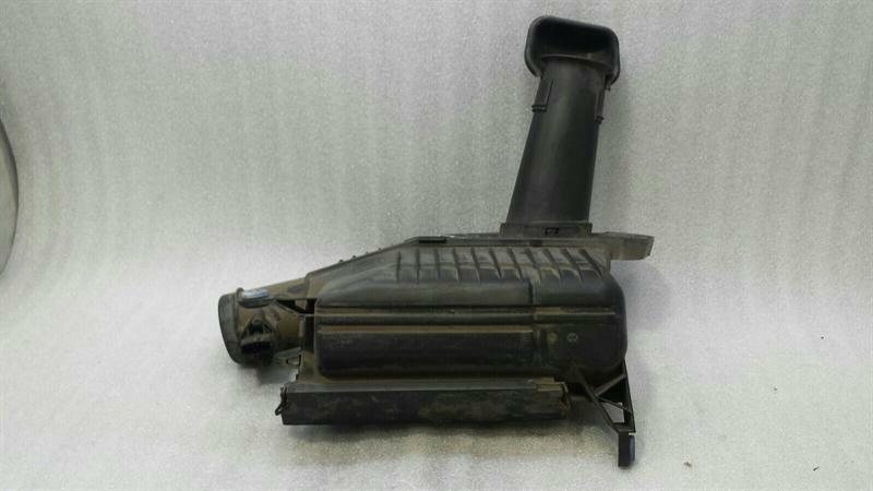 Porsche Boxster (986) Airbox Porsche Boxster 986 Airbox 99611002106 Air Filt...