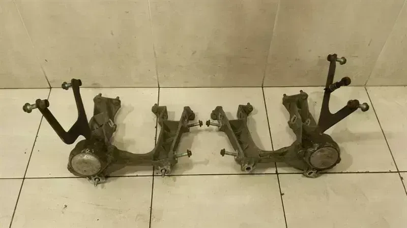 Porsche Boxster (986) Rear subframe Porsche Boxster 986 rear subframe 9863310510A a...