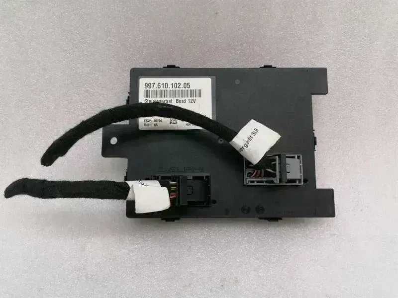 Porsche 911 (996) Porsche Boxster 987 997 911 Body Modules 99761010205 Control Unit On-Board Power Supply 12V Body type: Convertible
Fuel: Petrol
