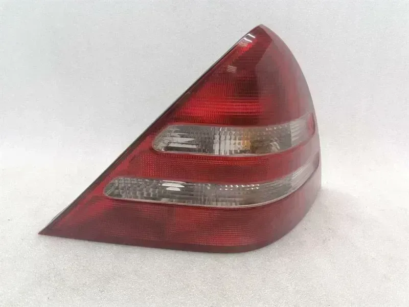 Mercedes-Benz SLK (R172) 2011-2020 Mercedes SLK R170 Right Rear Light A1708201064 Rear Right Tail Light