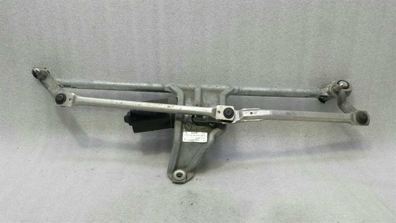 Porsche 911 (997) Porsche Boxster 987 997 front Wiper engine 99762803500 wiper motor front Body type: Convertible
Fuel: Petrol