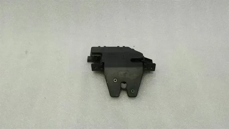 BMW 3 (E46) BMW 3 Series E46 Boot Lock 8196401 Tailgate Lock