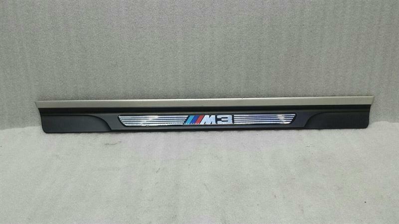 BMW 3 (E46) BMW 3 Series E46 Left Door Sill 8204113 Entry Strips Set